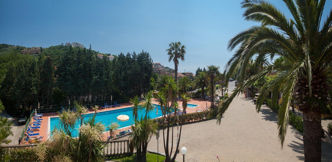 Residence Pian Dei Boschi ピエトラ・リーグレ エクステリア 写真